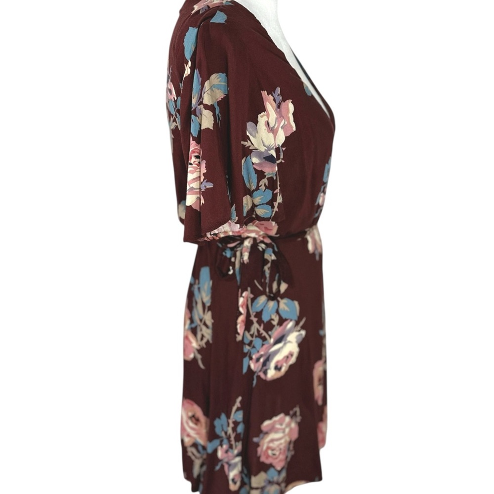 Show Me‎ Your MuMu Burgundy Floral Mini Wrap Dress Short Sleeve V-Neck  Size S - Picture 7 of 8